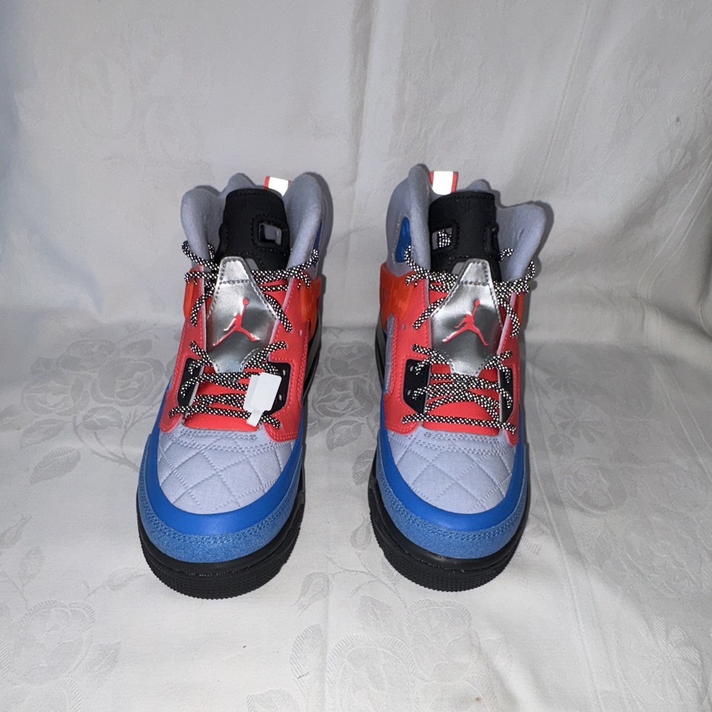Jordan Men's Mid Top Lace Up Colorblock Sneakers Rubber Outsole Blue Gray